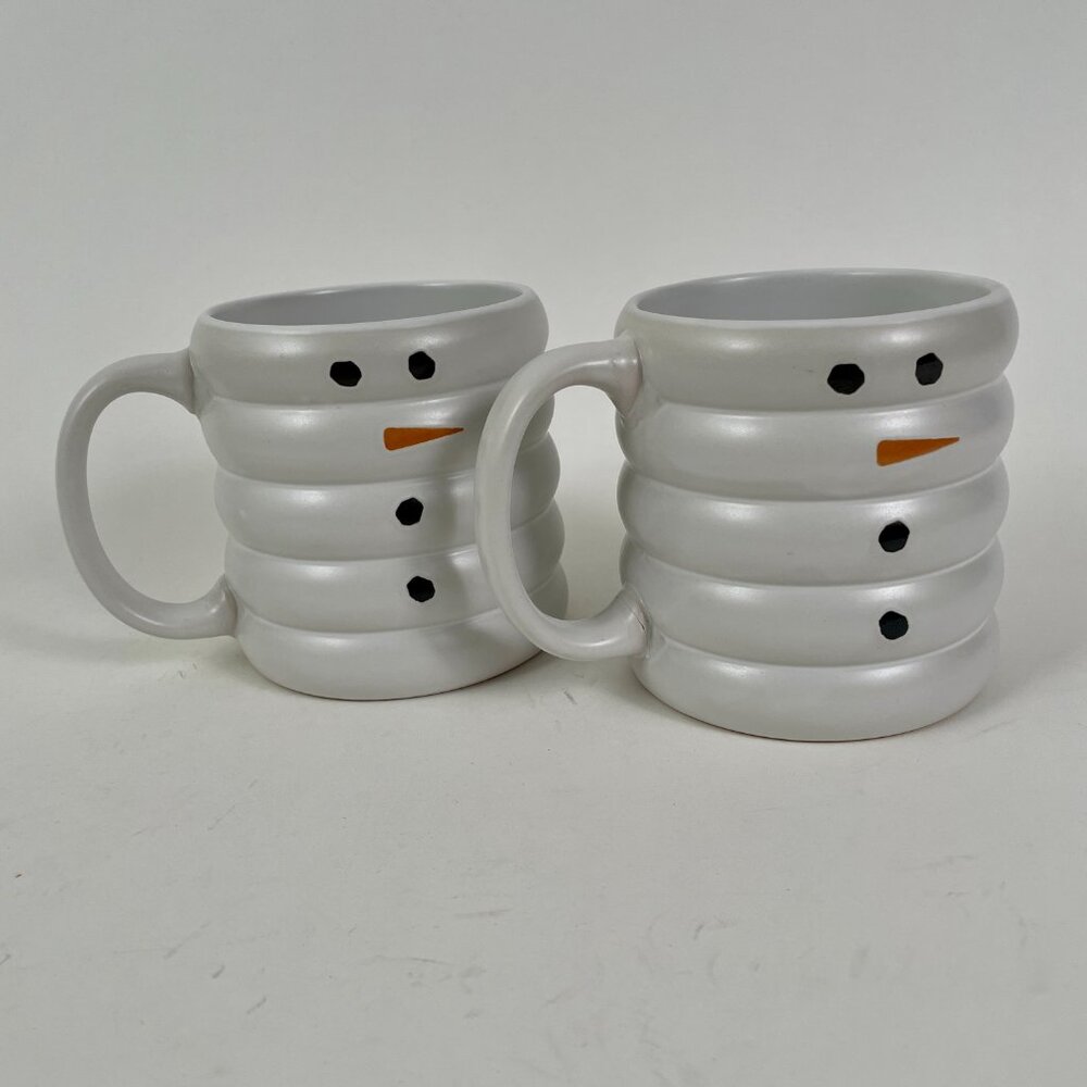 NEW Two Adorable Oversized Snowman Mugs Coffee Tea Hot Chocolate